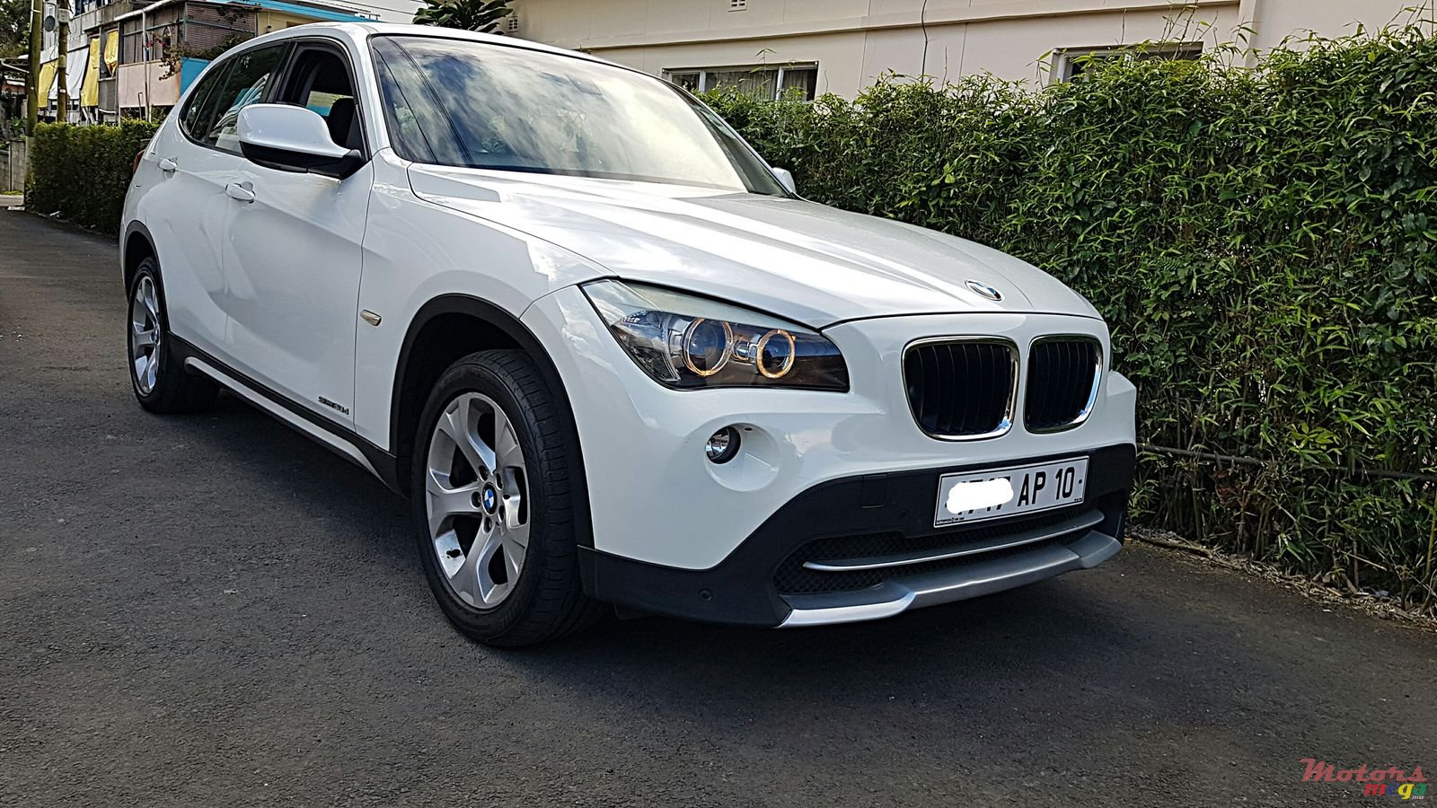 2010' BMW X1 Diesel turbo photo #1