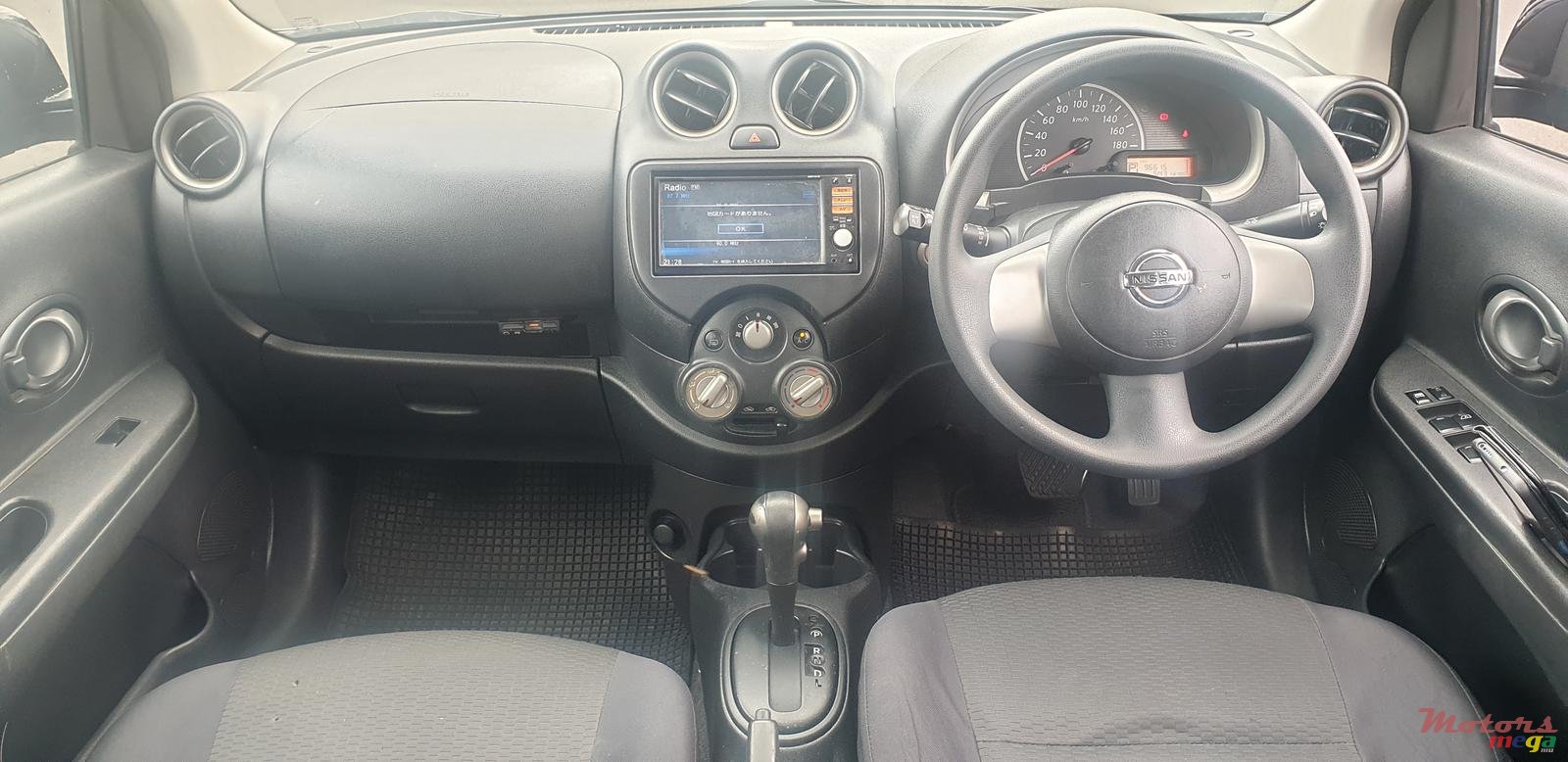 2013' Nissan March photo #5