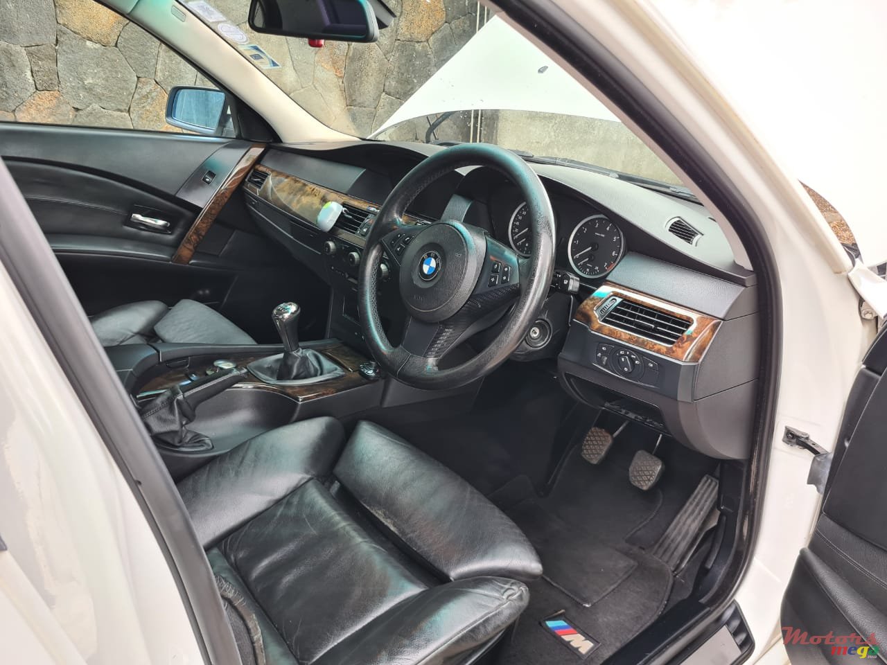 2004' BMW 530 E60 Mpack photo #6