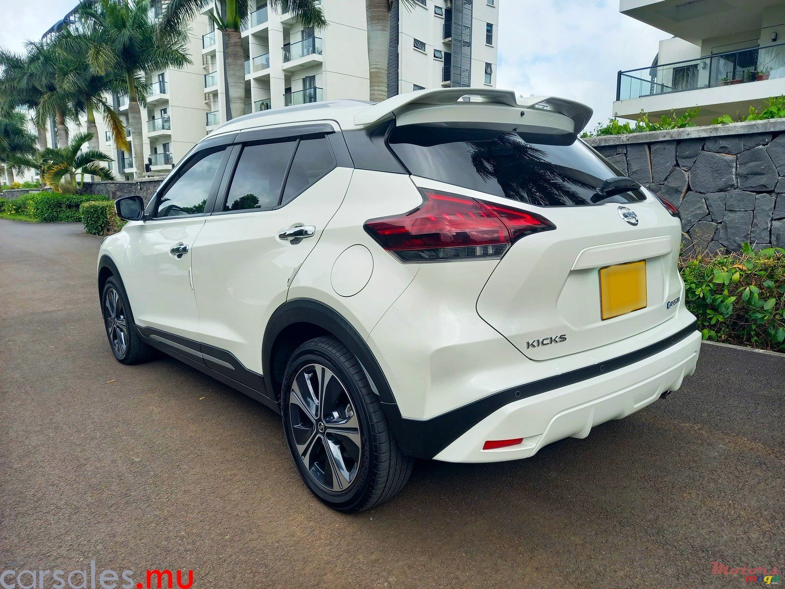 2021' Nissan Kicks E-power 1.2 photo #4