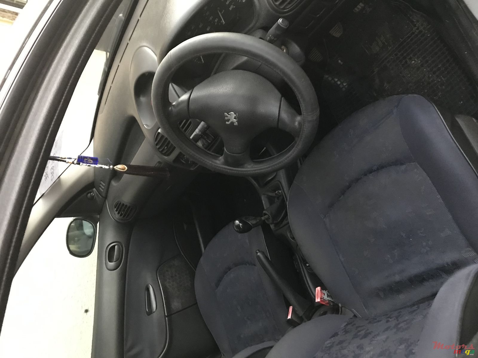 2000' Peugeot 206 photo #4