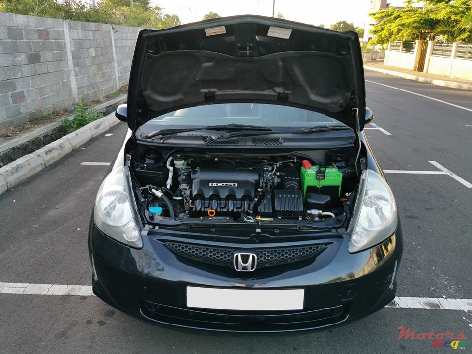 2005' Honda Fit photo #6