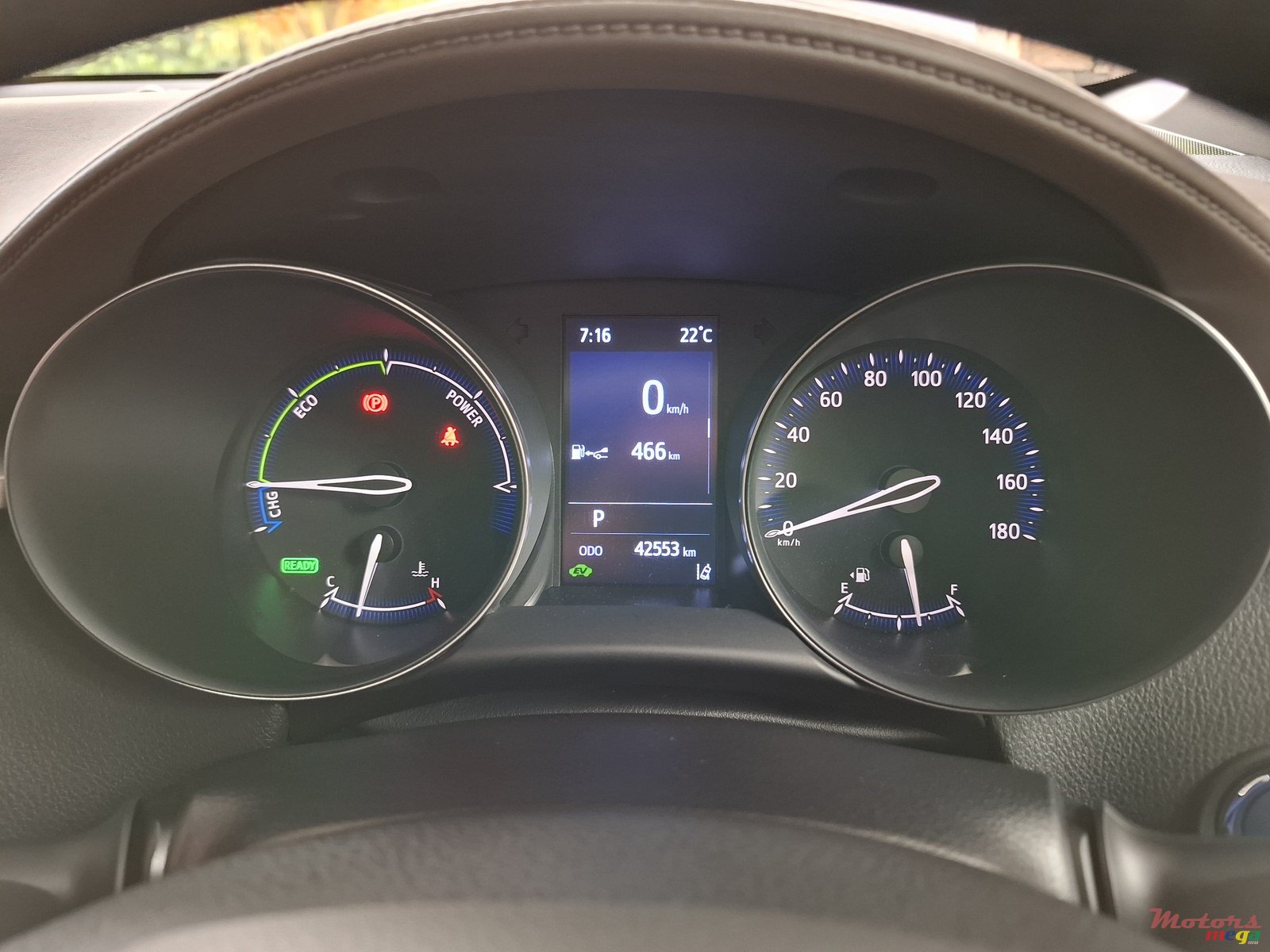 2020' Toyota C-HR G 1.8 photo #4