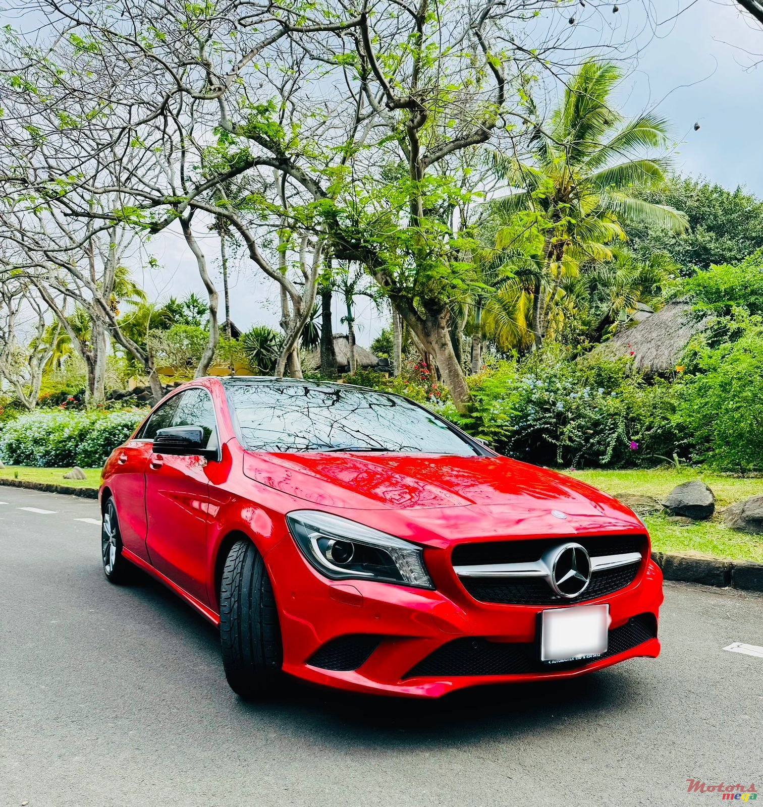 2014' Mercedes-Benz CLA 180 photo #1