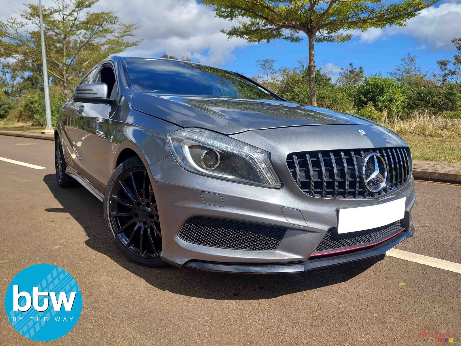 2013' Mercedes-Benz A 200 photo #1