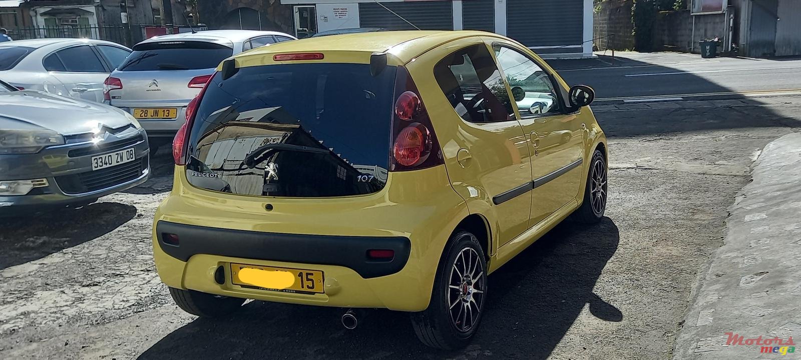 2015' Peugeot 107 photo #4