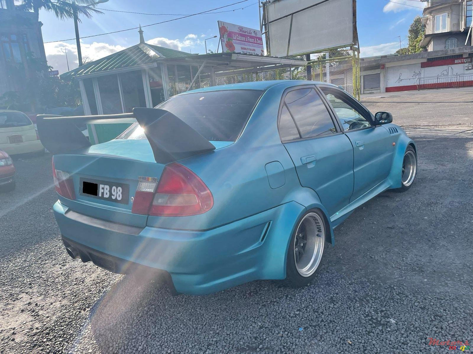 1998' Mitsubishi Lancer photo #7