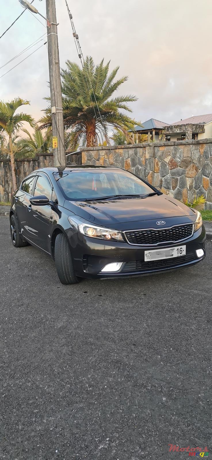 2016' Kia Cerato Forte K3 photo #1