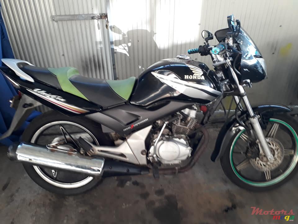 2008' Honda Unicorn photo #2