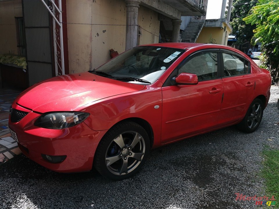 2005' Mazda 3 photo #3