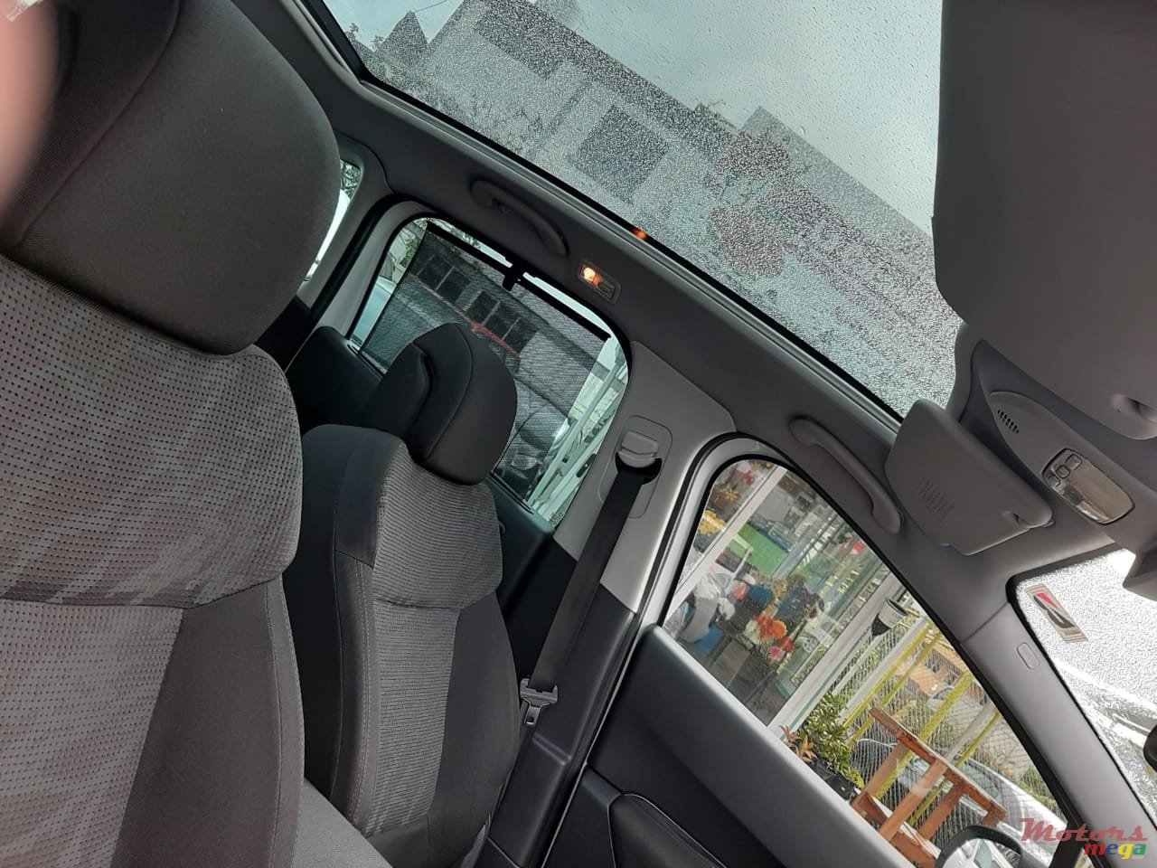 2011' Peugeot 3008 photo #7