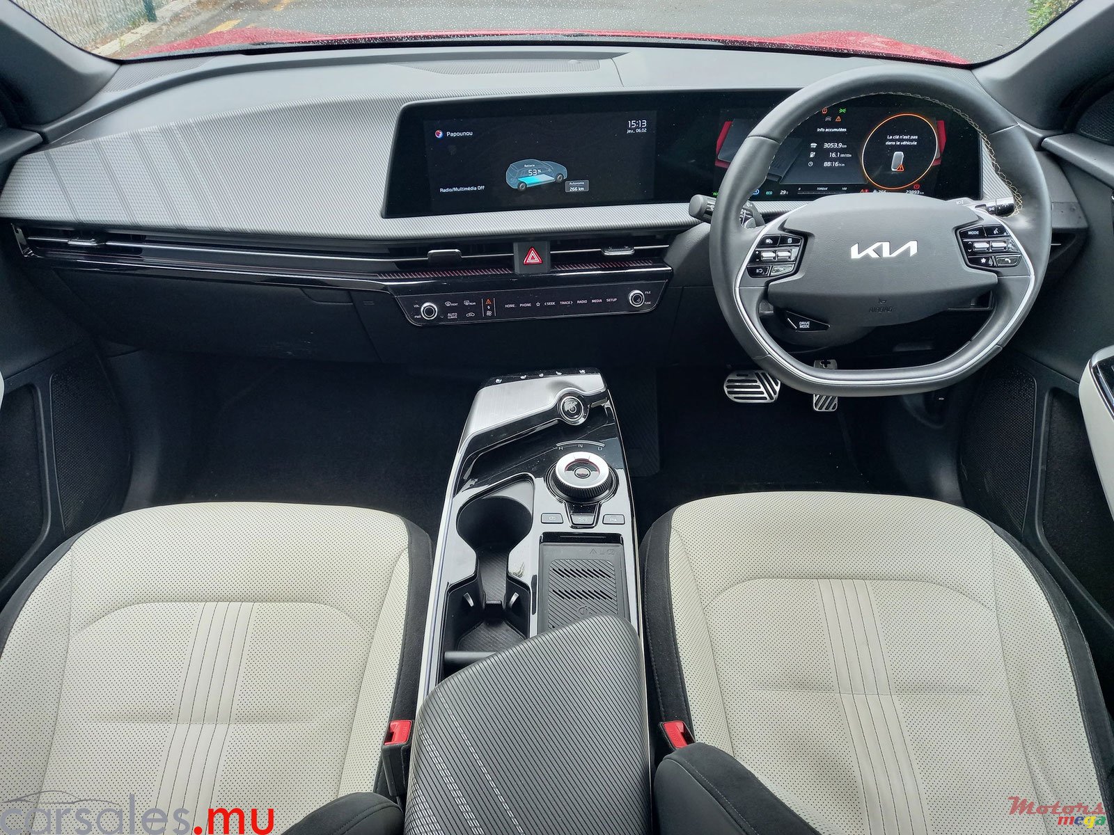 2022' Kia EV6 GT Line AWD SX Pack Long Range photo #6