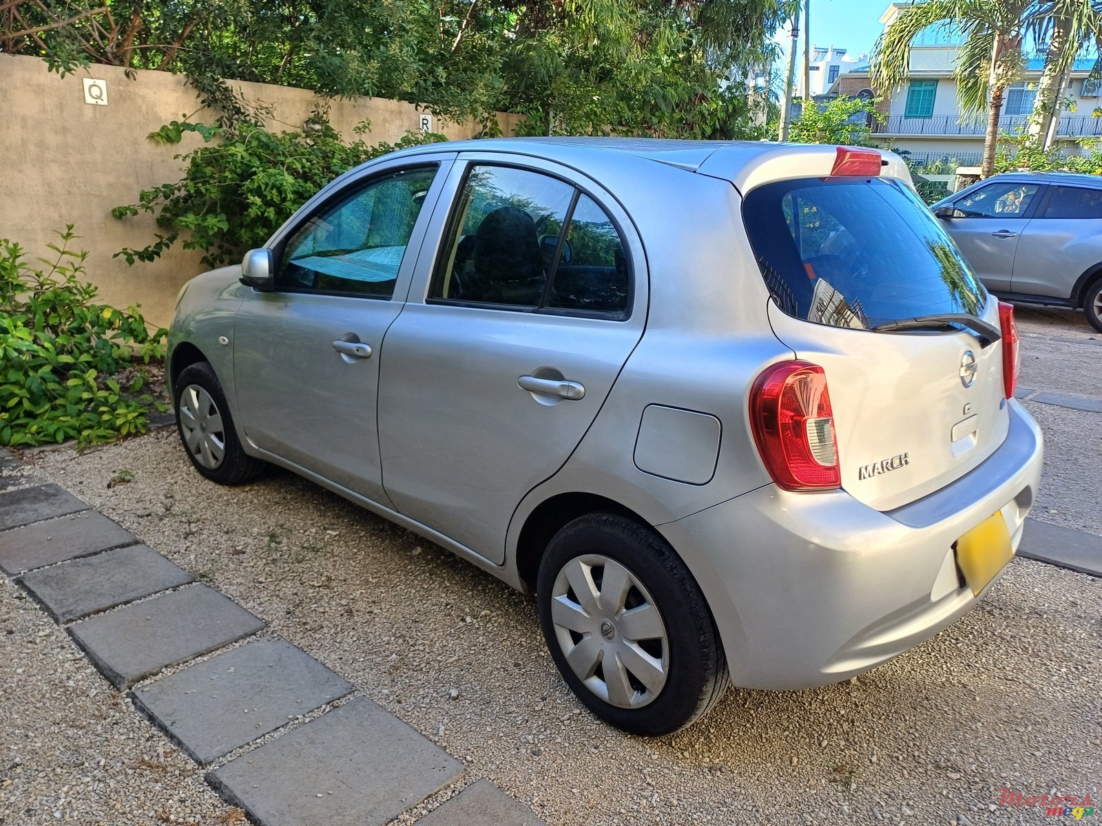 2014' Nissan March photo #2