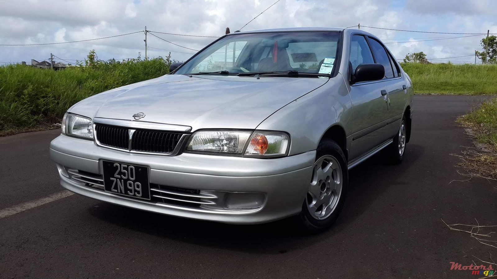 1999' Nissan Sunny B14 photo #1