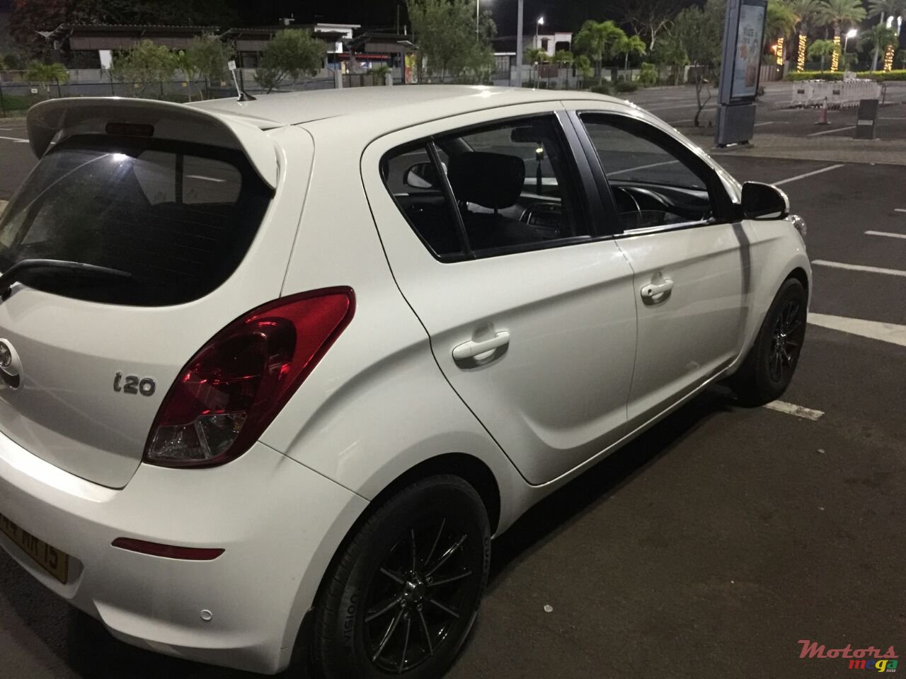 2015' Hyundai i20 None photo #3