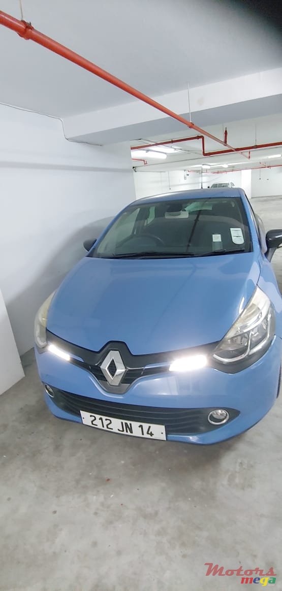 2014' Renault Clio 4 Dynamique photo #1