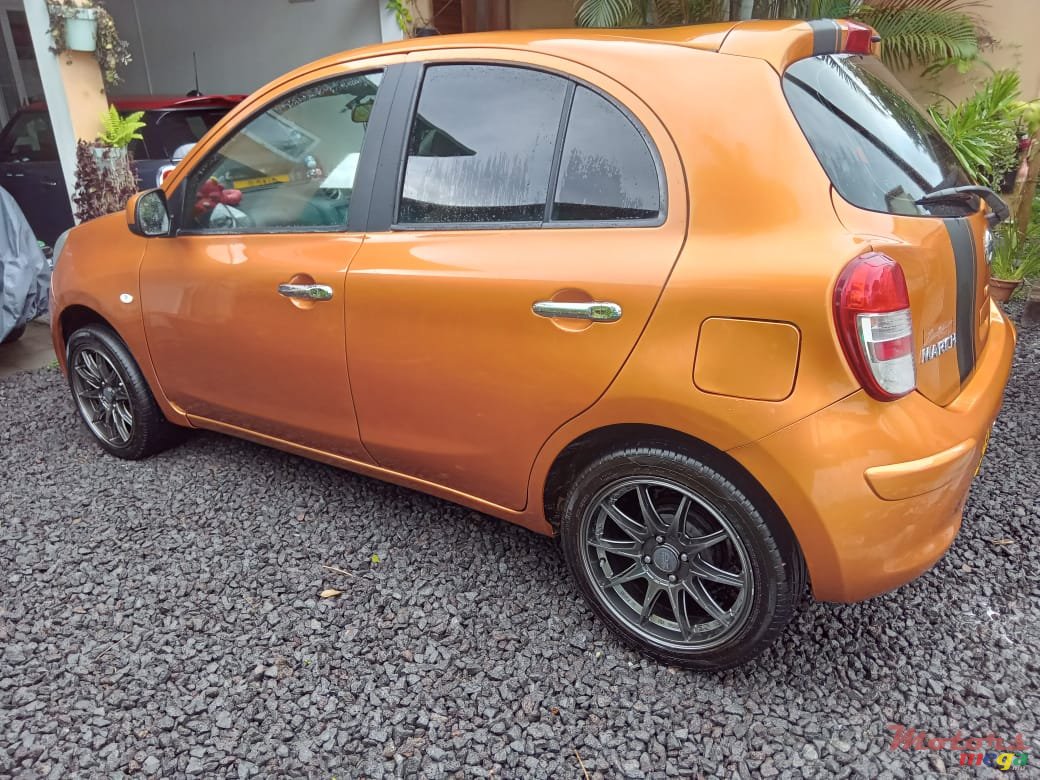 2013' Nissan March photo #3