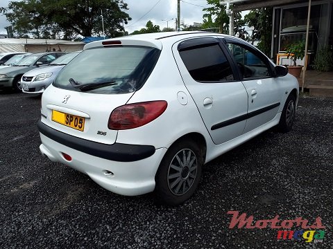 2005' Peugeot 206 photo #4