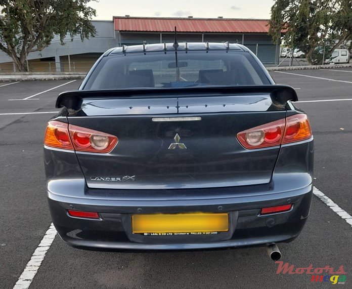 2008' Mitsubishi Lancer photo #3