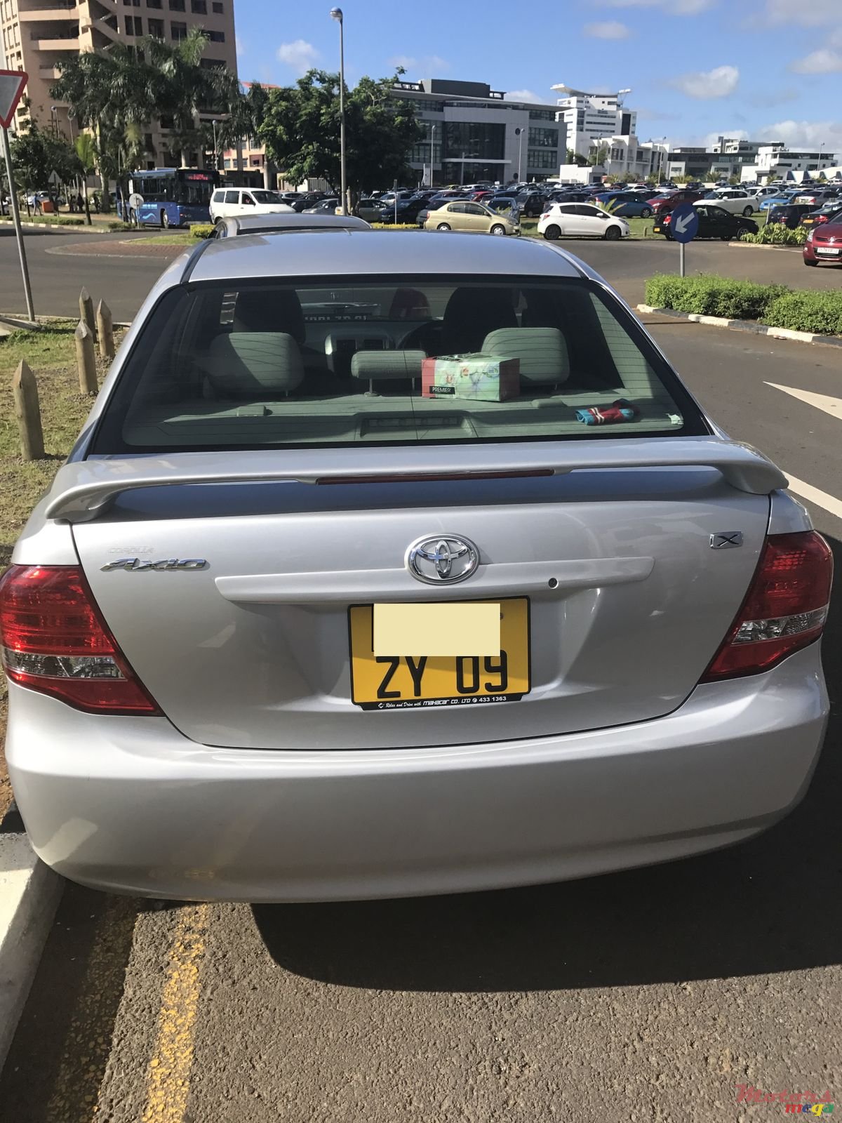 2009' Toyota Axio photo #6