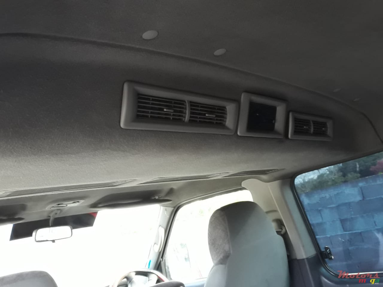 2007' Nissan NP300 photo #6