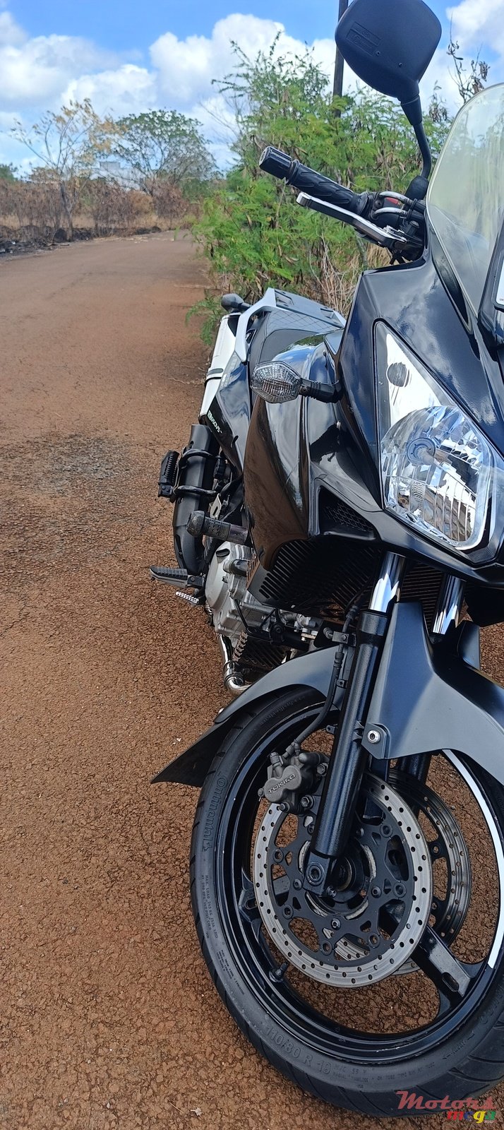2007' Suzuki Vstrom photo #1