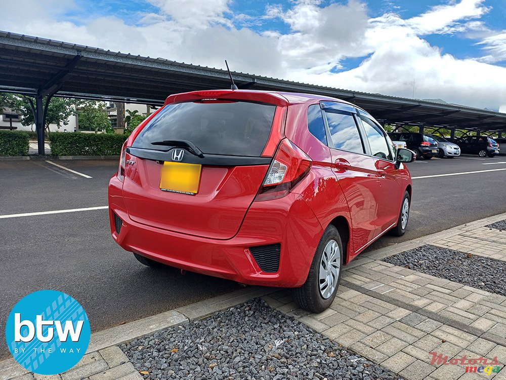 2017' Honda Fit photo #4