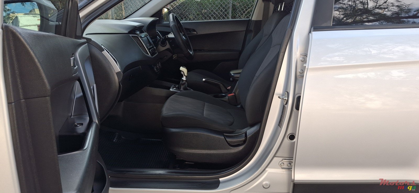 2019' Hyundai photo #4