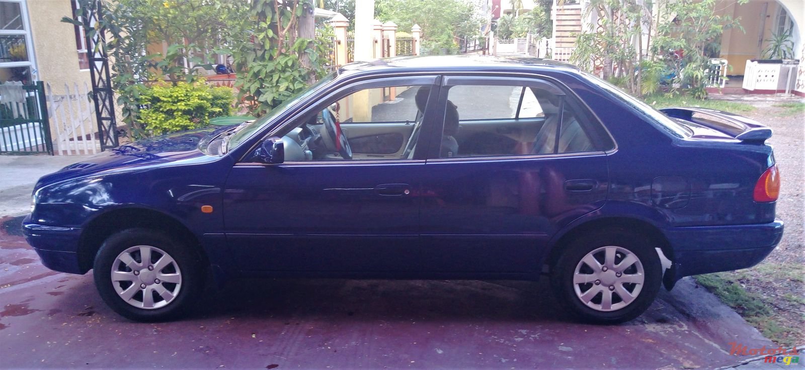 1997' Toyota Corolla photo #2