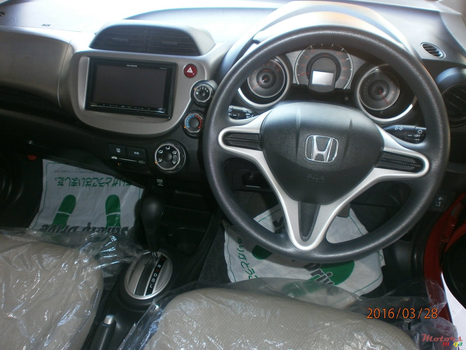 2012' Honda Fit photo #6