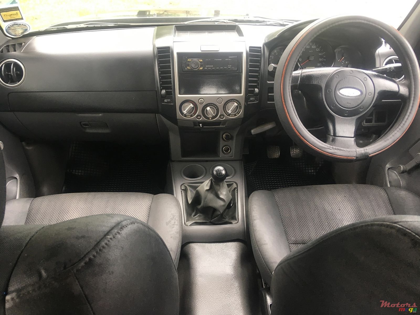 2011' Ford Ranger Hi-Trail 2.5 turbo photo #5