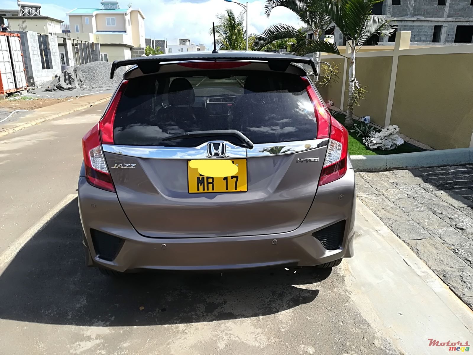 2017' Honda Fit photo #3