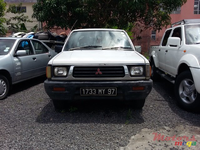1997' Mitsubishi L 200 photo #5