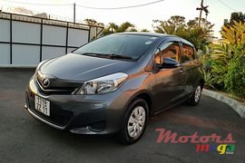 2010' Toyota Aqua photo #1