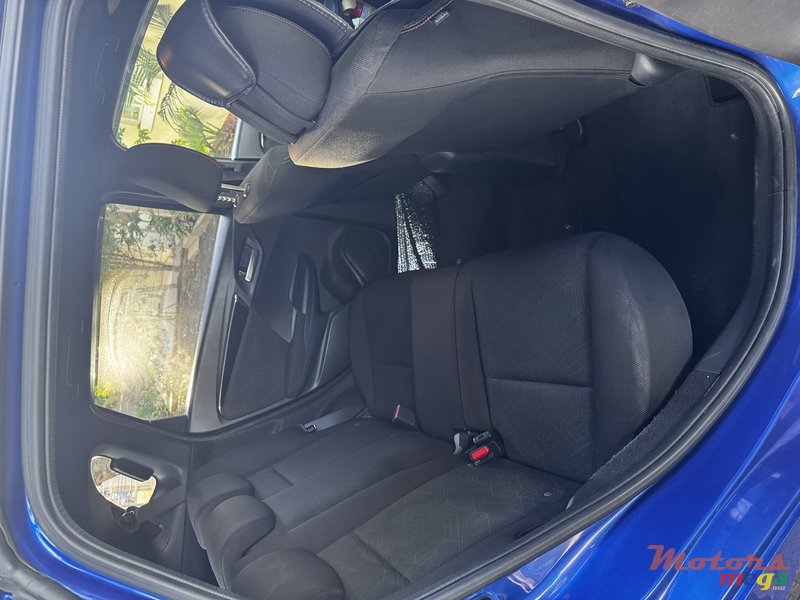 2016' Honda Fit photo #1