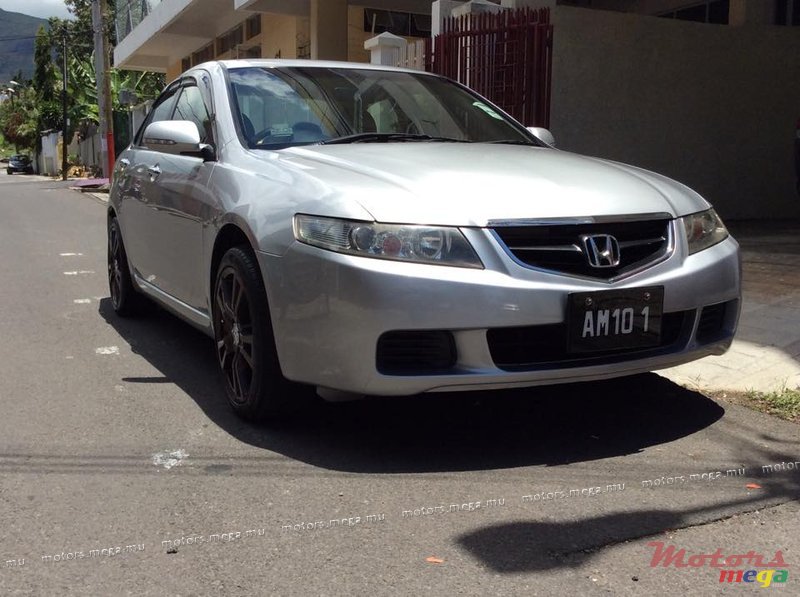 2003' Honda photo #4