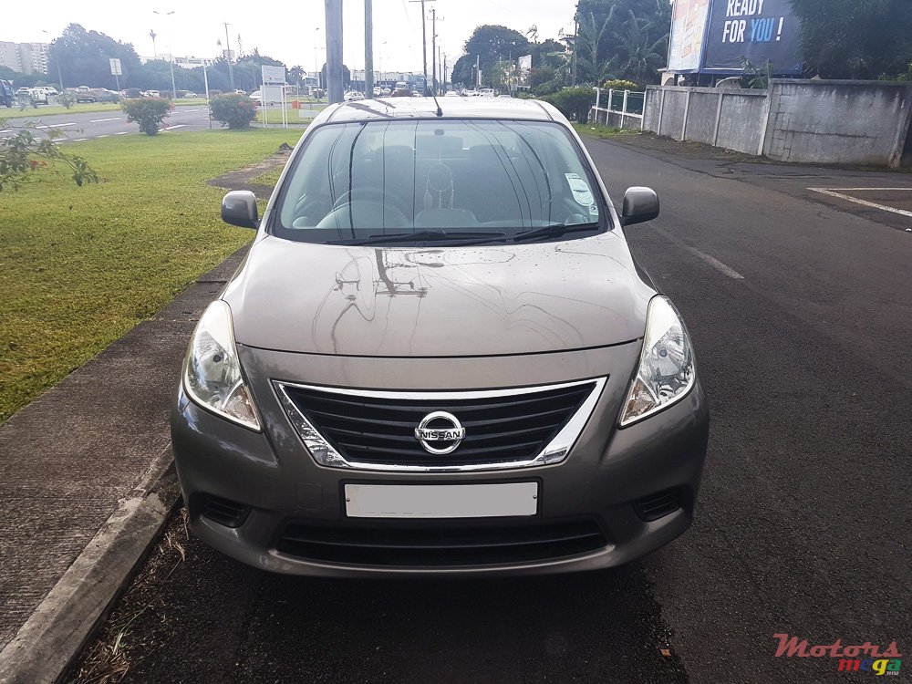 2012' Nissan Almera photo #4