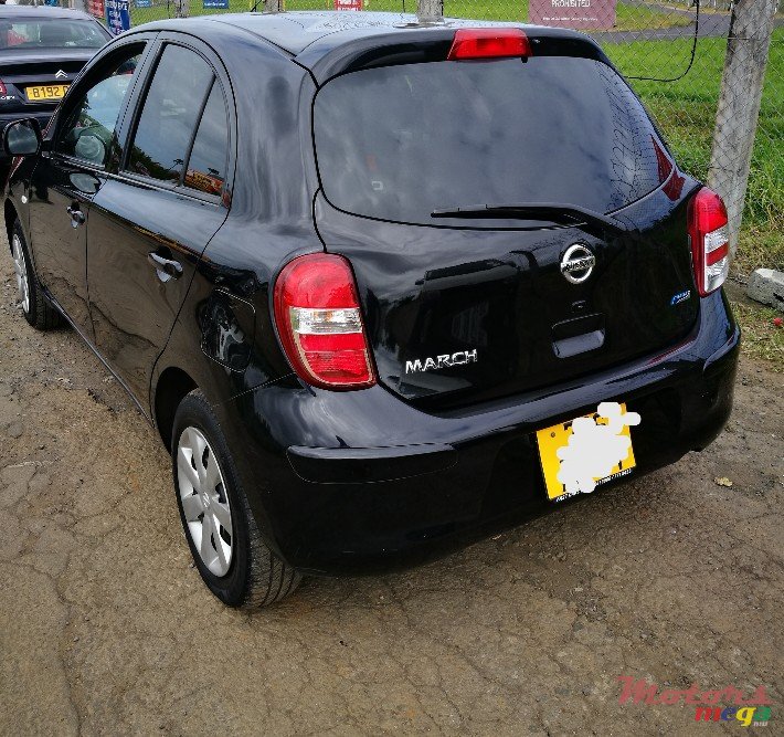 2011' Nissan March photo #3