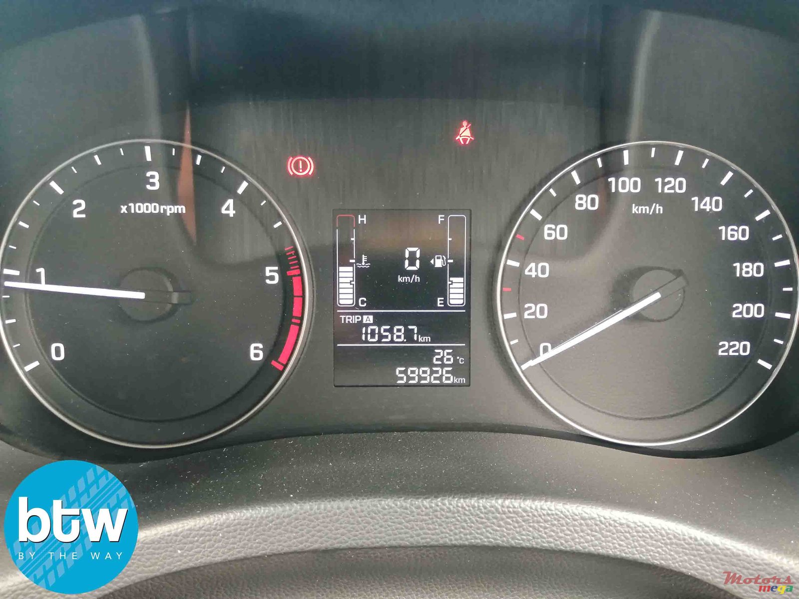 2016' Hyundai photo #7