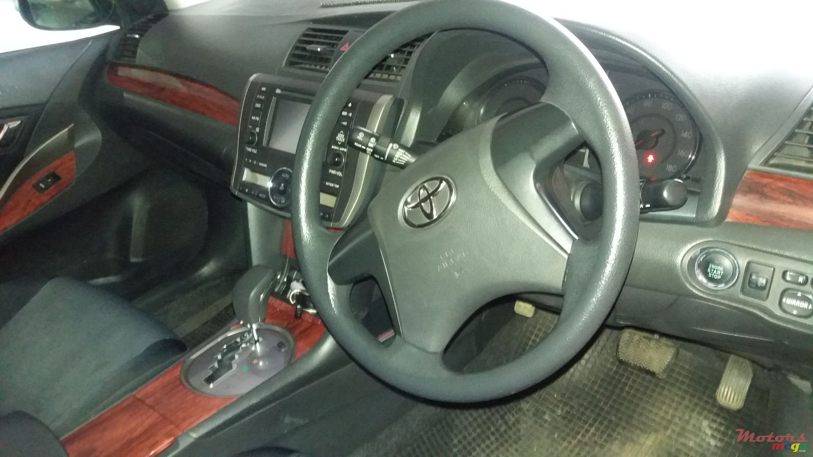 2009' Toyota photo #4