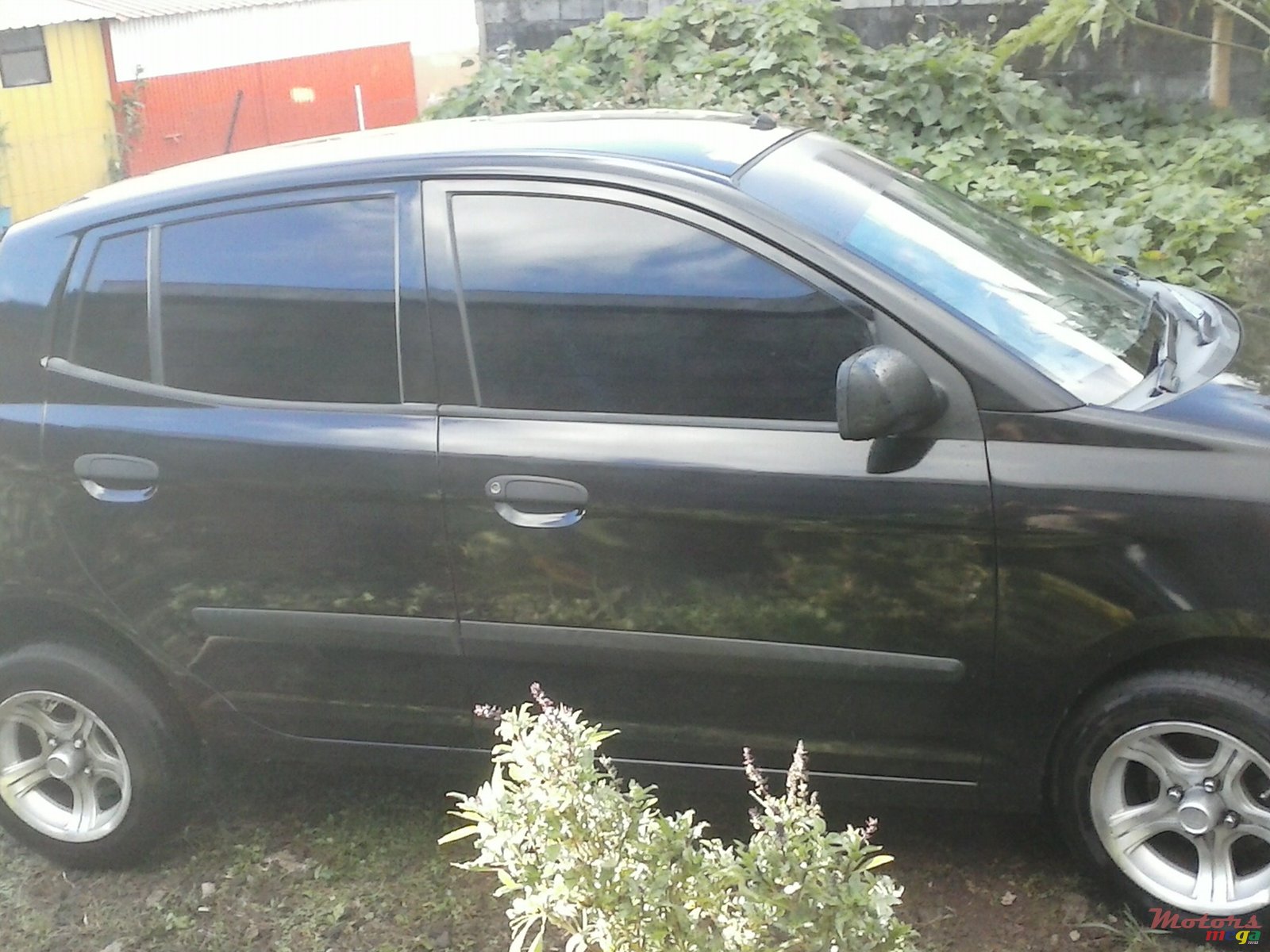 2004' Kia Picanto photo #1