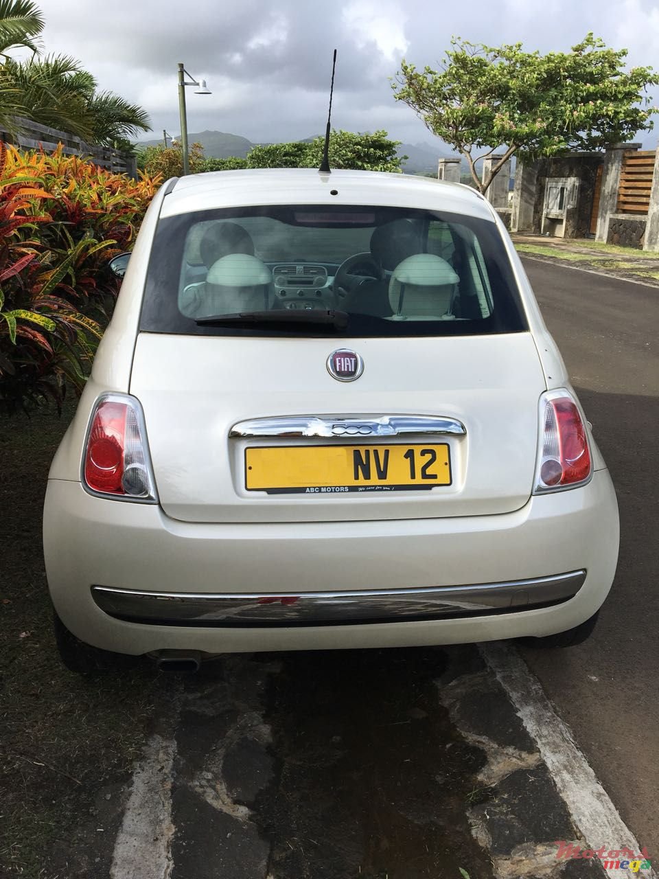 2012' Fiat 500 photo #4