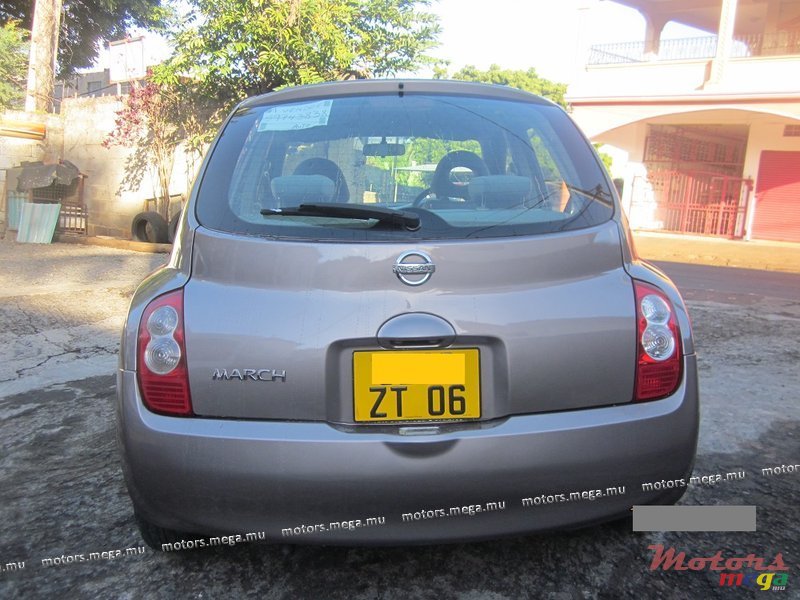 2006' Nissan march photo #3