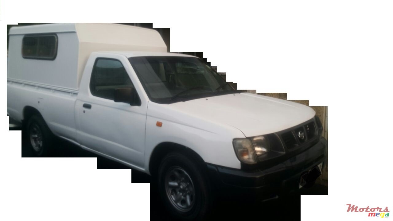 2000' Nissan Pickup for sale. Rose Hill Quatres Bornes, Mauritius