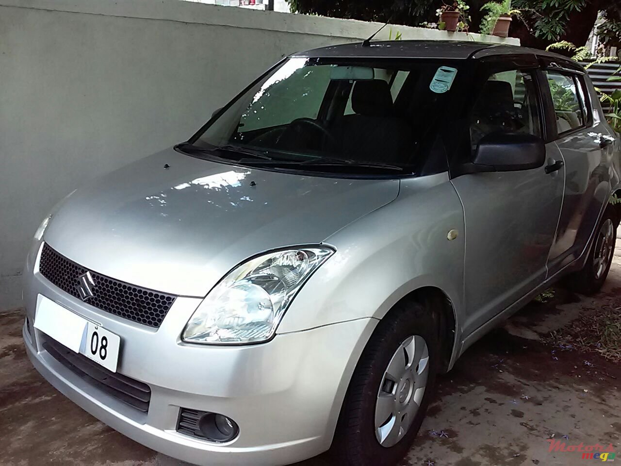 2008' Suzuki Swift photo #3