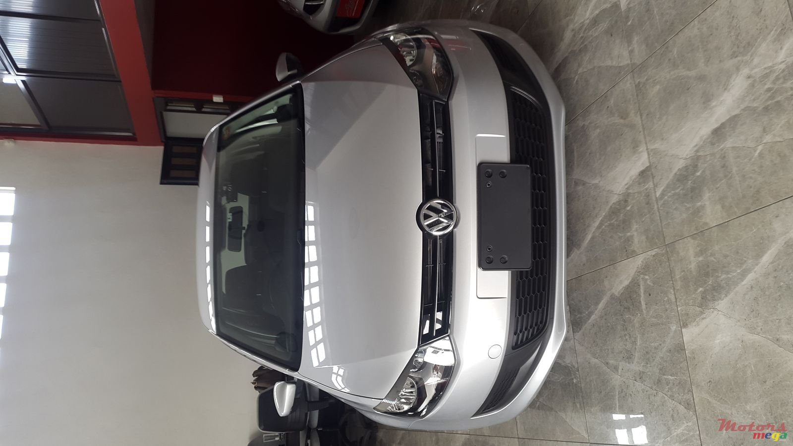 2014' Volkswagen Polo photo #1