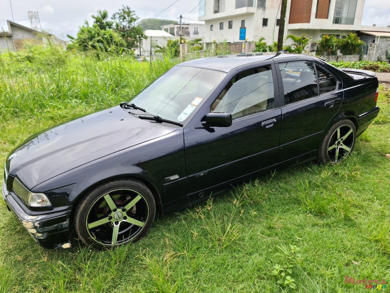1992' BMW 3 Series photo #2