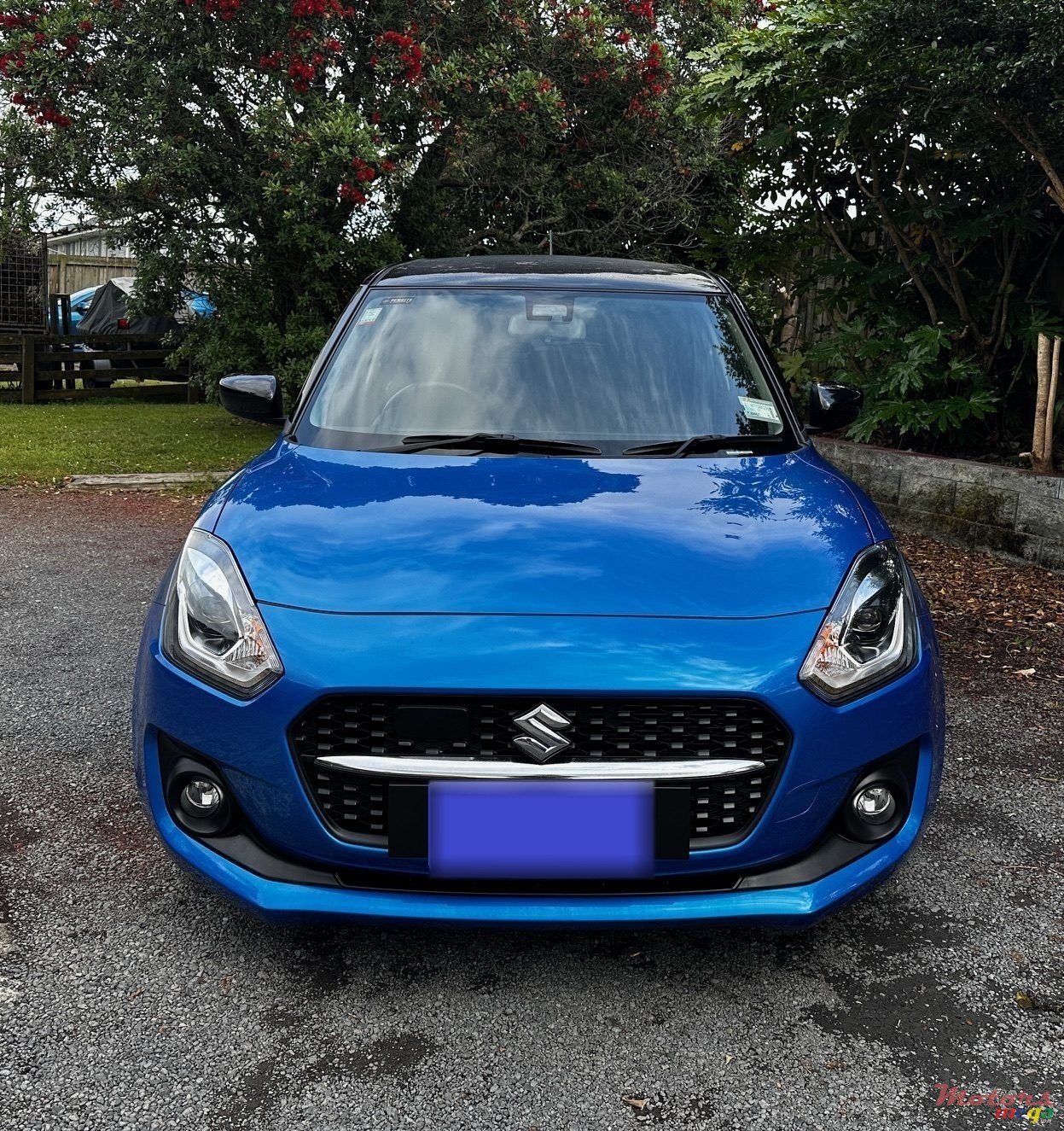 2022' Suzuki Swift photo #1