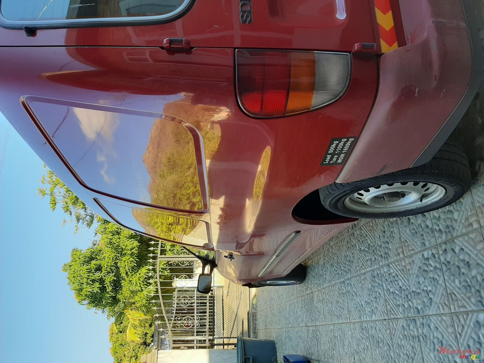 2005' Volkswagen photo #5