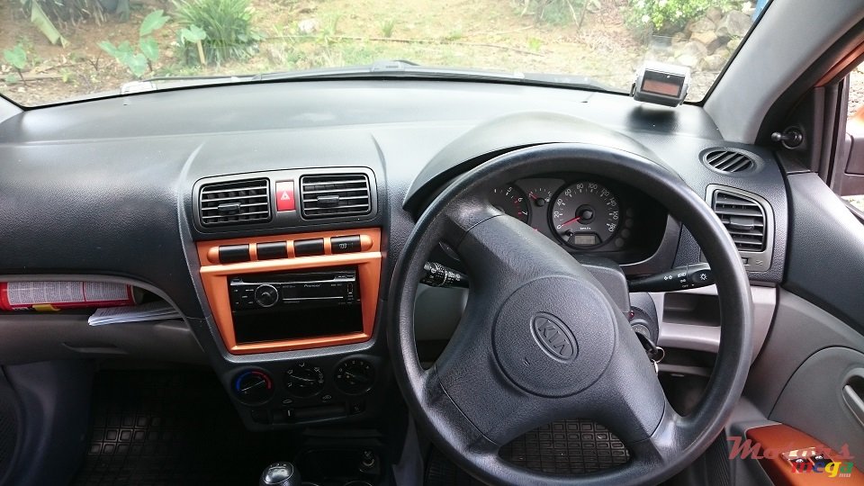 2005' Kia Picanto photo #4